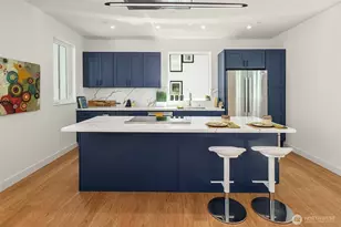 532 W Barrett St, Seattle, WA 98119 - Photo 5