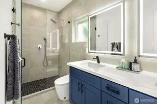 532 W Barrett St, Seattle, WA 98119 - Photo 15