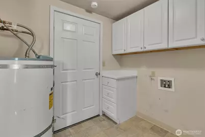 6201 44th Avenue E, Tacoma, WA 98443 - Photo 25