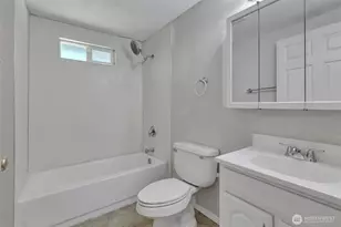 6201 44th Ave E, Tacoma, WA 98443 - Photo 35