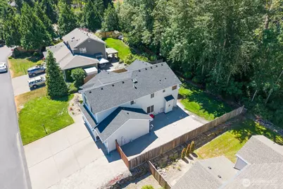 714 122nd Avenue Ct E, Edgewood, WA 98372 - Photo 3