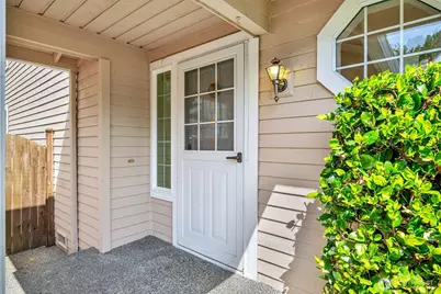 2016 Mill Pointe Drive SE, Mill Creek, WA 98012 - Photo 3