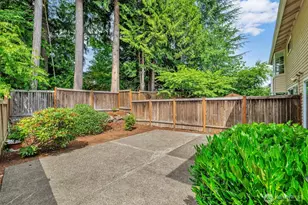 2016 Mill Pointe Dr SE, Mill Creek, WA 98012 - Photo 29