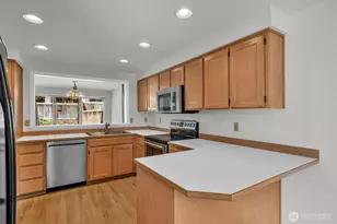 2016 Mill Pointe Dr SE, Mill Creek, WA 98012 - Photo 5