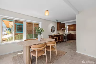 2025 Fairview Avenue E #E, Seattle, WA 98102 - Photo 13