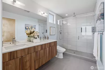 3655 Francis Avenue N, Seattle, WA 98103 - Photo 17