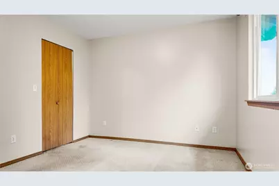 19601 Knoll Dr, Arlington, WA 98223 - Photo 15