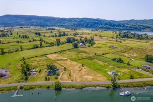 411 W Birnie Slough Rd, Cathlamet, WA 98612 - Photo 1