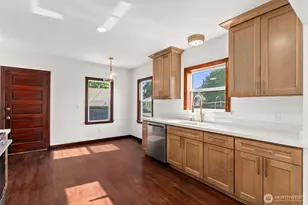 125 S 64th St, Tacoma, WA 98408 - Photo 11