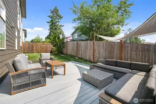 4042 Martin Luther King Jr Way S, Seattle, WA 98108 - Photo 33