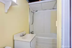 1427 Burwell St, Bremerton, WA 98337 - Photo 25