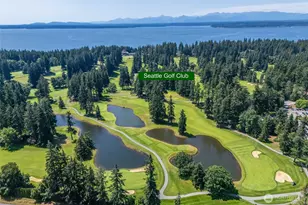 15204 Greenwood Ave N, Shoreline, WA 98133 - Photo 35