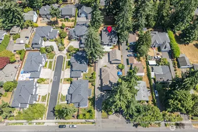 15204 Greenwood Avenue N, Shoreline, WA 98133 - Photo 33