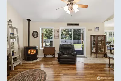 408 Raintree Loop Court SE, Rainier, WA 98576 - Photo 15