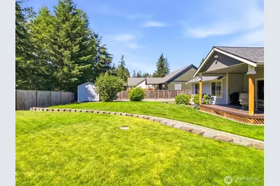 408 Raintree Loop Court SE, Rainier, WA 98576 - Photo 9