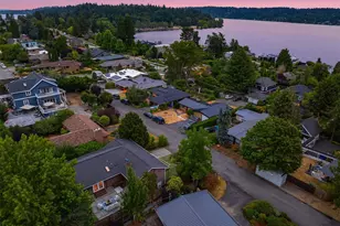 6425 Hampton Rd S, Seattle, WA 98118 - Photo 33
