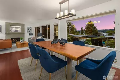 6425 Hampton Road S, Seattle, WA 98118 - Photo 3