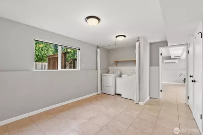 14309 Golden Given Road E, Tacoma, WA 98445 - Photo 19
