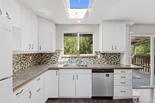 14309 Golden Given Rd E, Tacoma, WA 98445 - Photo 11