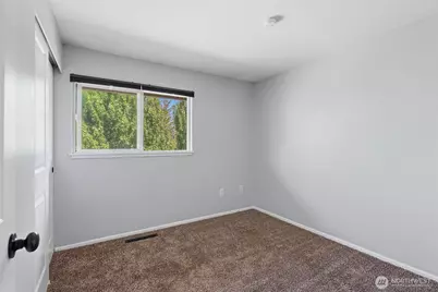 14309 Golden Given Road E, Tacoma, WA 98445 - Photo 15