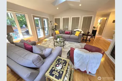 5021 Beverly Drive NE, Olympia, WA 98516 - Photo 3