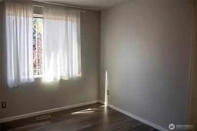 15721 26 Avenue W #16, Lynnwood, WA 98087 - Photo 21