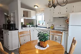 2423 Leisure Ln, Centralia, WA 98531 - Photo 9