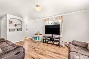 15005 44th Dr NE, Marysville, WA 98271 - Photo 5