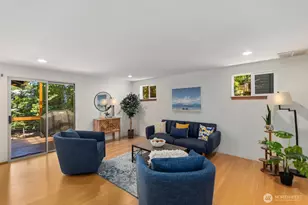 8618 NE 143rd St, Kirkland, WA 98034 - Photo 13