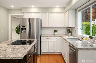 13014 NE 197th Pl, Woodinville, WA 98072 - Photo 11