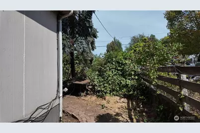 221 NW 101st Street, Seattle, WA 98177 - Photo 7