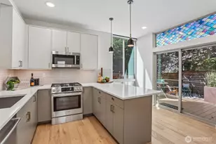 3637 C Dayton Ave N, Seattle, WA 98103 - Photo 9