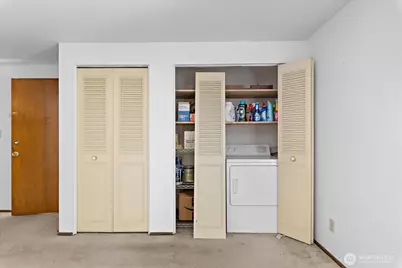 3209 Hoyt Avenue #302, Everett, WA 98201 - Photo 5