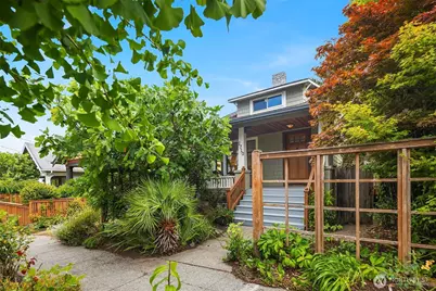 2710 18th Avenue S, Seattle, WA 98144 - Photo 1