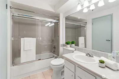 25005 98th Place S #C203, Kent, WA 98030 - Photo 13