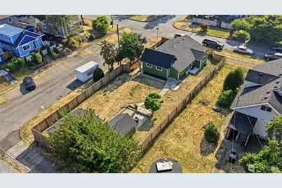 1255 S Grant Avenue, Tacoma, WA 98405 - Photo 3