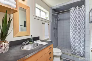 1822 S King St, Seattle, WA 98144 - Photo 9