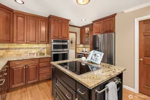 2521 227th Pl NE, Sammamish, WA 98074 - Photo 17