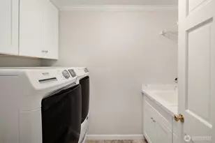 2521 227th Pl NE, Sammamish, WA 98074 - Photo 27