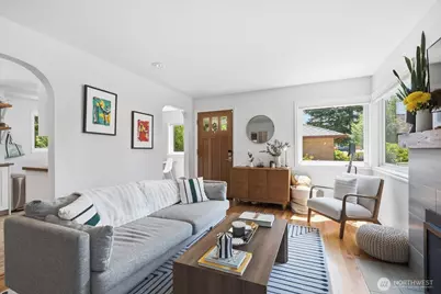10038 13th Avenue NW, Seattle, WA 98177 - Photo 7