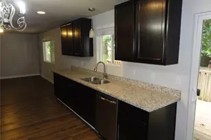 21627 SE 271st St, Maple Valley, WA 98038 - Photo 5