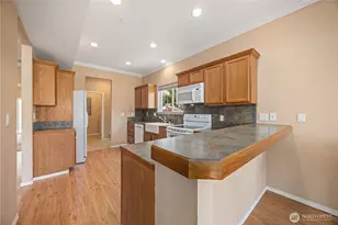 2109 W Terrace Ave, Chelan, WA 98816 - Photo 13