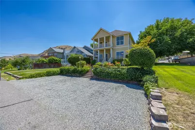 2109 W Terrace Avenue, Chelan, WA 98816 - Photo 39