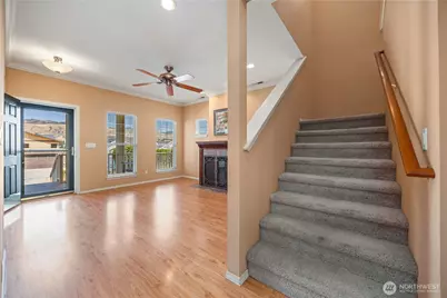 2109 W Terrace Avenue, Chelan, WA 98816 - Photo 9