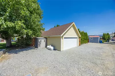 2109 W Terrace Avenue, Chelan, WA 98816 - Photo 37