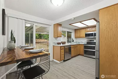 16117 131st Place SE, Renton, WA 98058 - Photo 7
