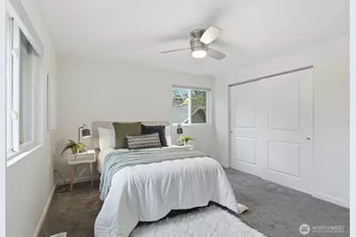 16117 131st Place SE, Renton, WA 98058 - Photo 17