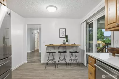 16117 131st Place SE, Renton, WA 98058 - Photo 11