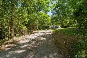 390 Van Wyck Rd, Bellingham, WA 98226 - Photo 3