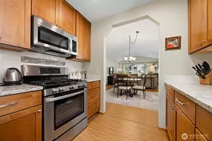 1342 Whatcom St, Bellingham, WA 98229 - Photo 9